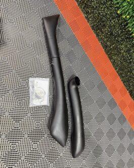 SNORKEL Toyota Hilux Revo   2016+. Model Thailand ( Capuchon)