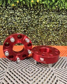 Separadores de ruedas  SUZUKI Vitara ET/TA 1988-1998, SUZUKI Gran Vitara I FT/GT 1998-2005; SUZUKI JIMMY SJ30/SJ40/SJ410/SJ413 1981-1995, SUZUKI JIMMY JA11/JA12/JA22 1990-1998, SUZUKI JIMMY JB23/JB33/JB43 1998-2018, SUZUKI JIMMY JB64/JB74 2018+, SUZUKI Samurai 1986-1997; SUZUKI Sidekik 1989-1998; SUZUKI X-90  1996-1998; SUZUKI Gran Vitara XL7 1999-2006 (Disribución: 5×139.7, Centro: 108mm, Espesor: 35mm, Rosca: M12x1.25)